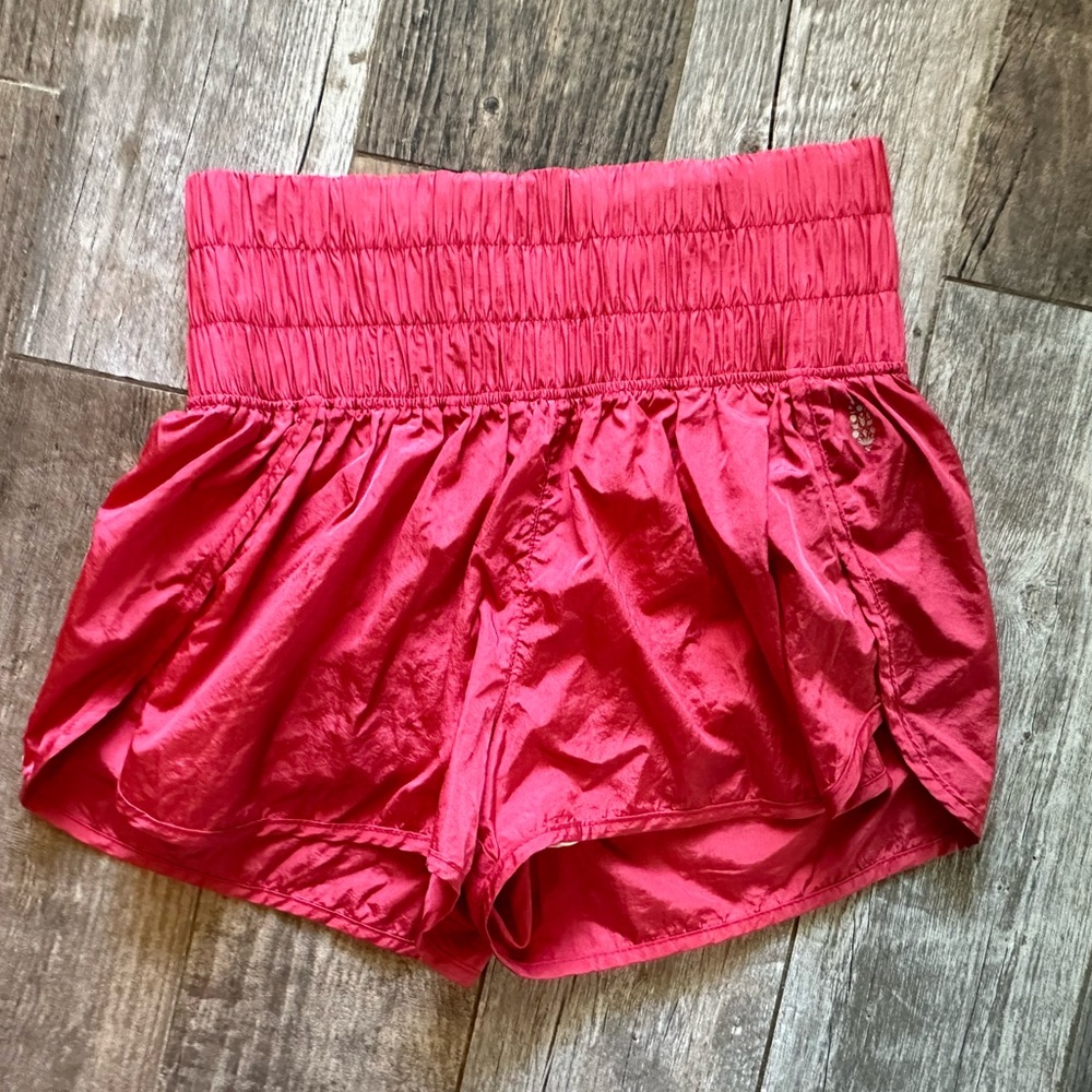 Free People movement shorts (m)